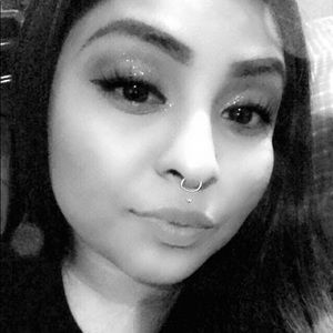 Meet your Posher, Diana